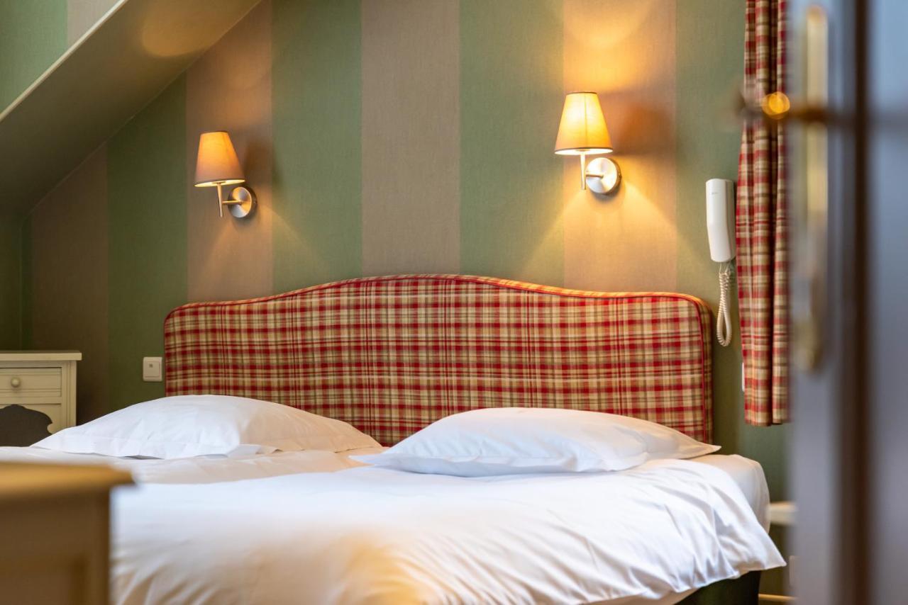 Hotel Le Cor De Chasse Сент-Юбер Экстерьер фото