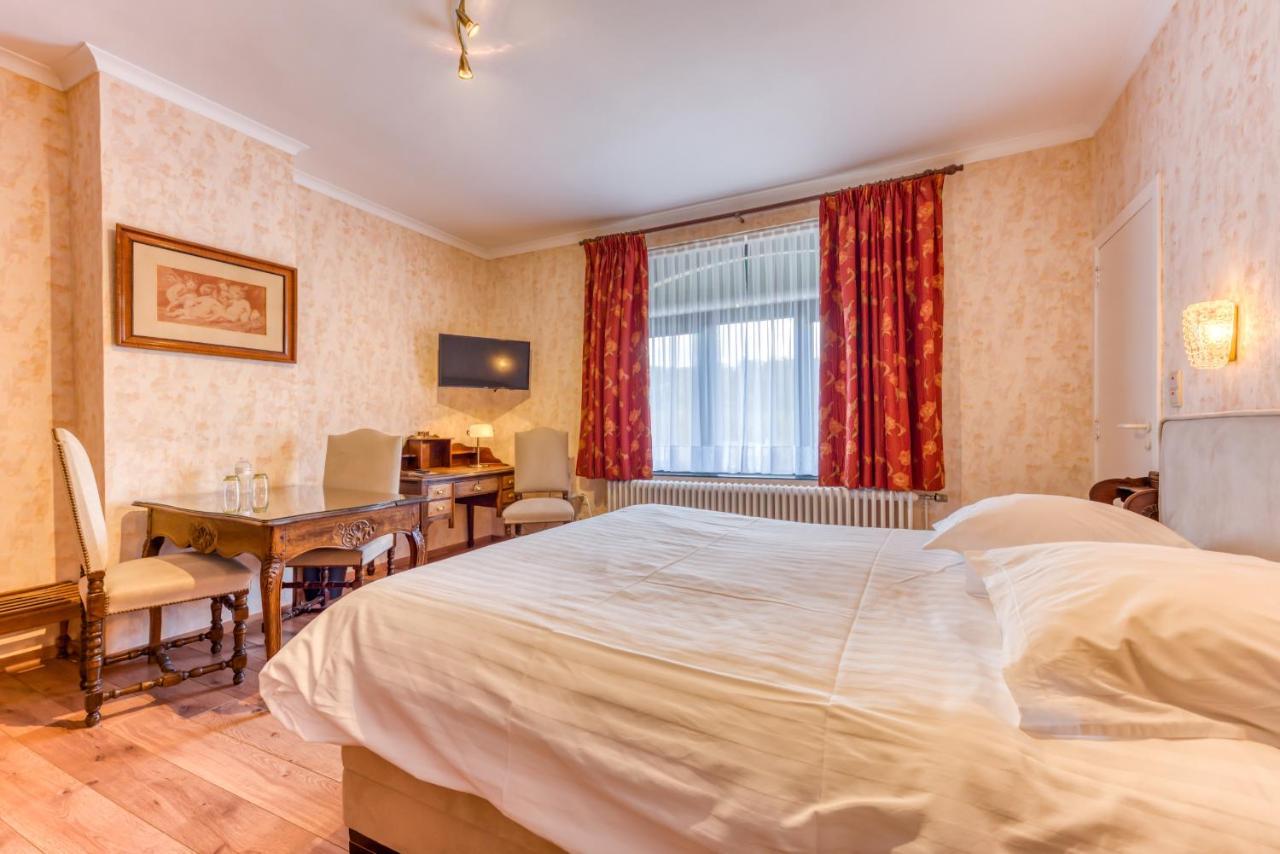 Hotel Le Cor De Chasse Сент-Юбер Экстерьер фото