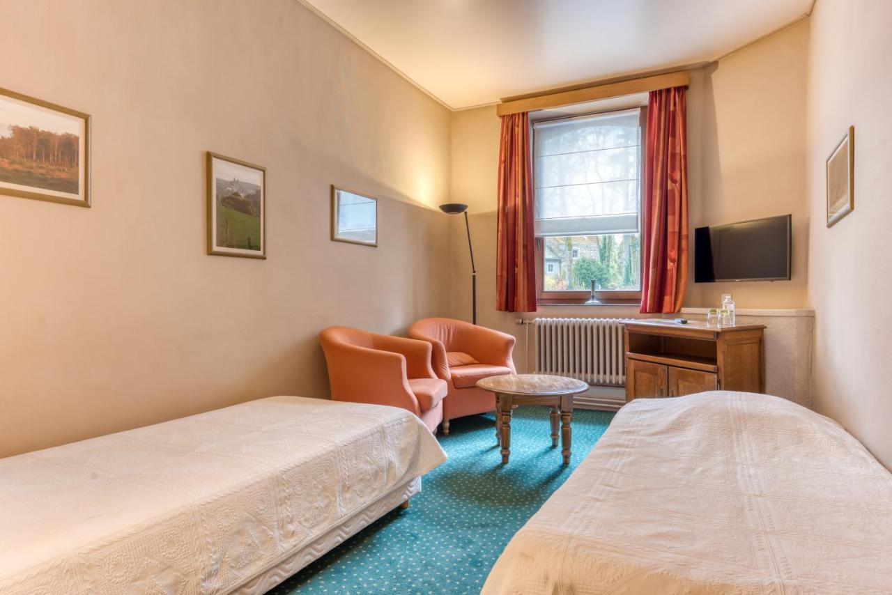 Hotel Le Cor De Chasse Сент-Юбер Экстерьер фото